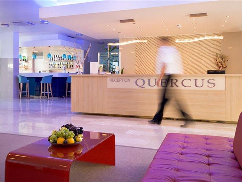 Hotel Quercus Дрвеник Экстерьер фото